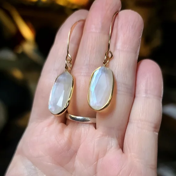 Moonstone 14k gold handmade earrings - Picture 10 of 11